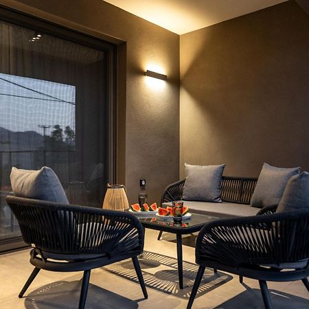 Meraviglia Residence - Amethyst Apartment アルゴストリオン エクステリア 写真