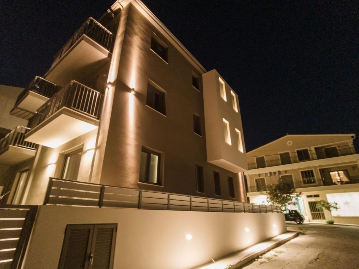 Meraviglia Residence - Amethyst Apartment アルゴストリオン エクステリア 写真